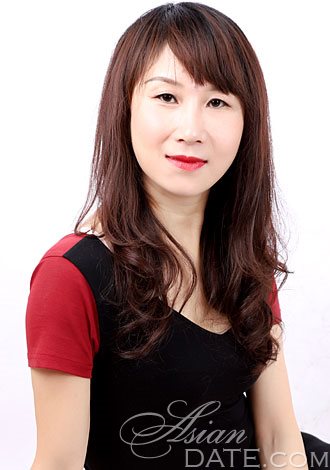 Gorgeous member profiles: attractive member Yanju from Changsha