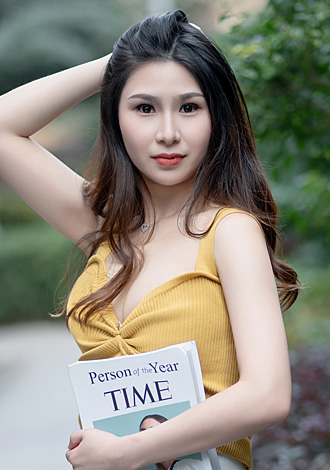 Date the member of your dreams: caring Asian member Chaohui from Beijing