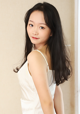 Gorgeous profiles only: Xiaoyan from Beijing, member in China