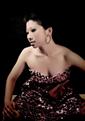Hundreds of beauties: bride, Asian single woman Weiwei