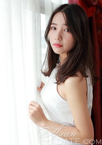 Gorgeous member profiles: Xuexiang(Cecilia), Asian beach member