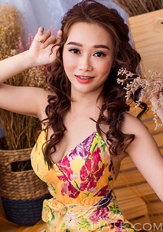 Gorgeous profiles pictures: THI THUY HANG（Bambi） from Ho Chi Minh City, young Asian member pic